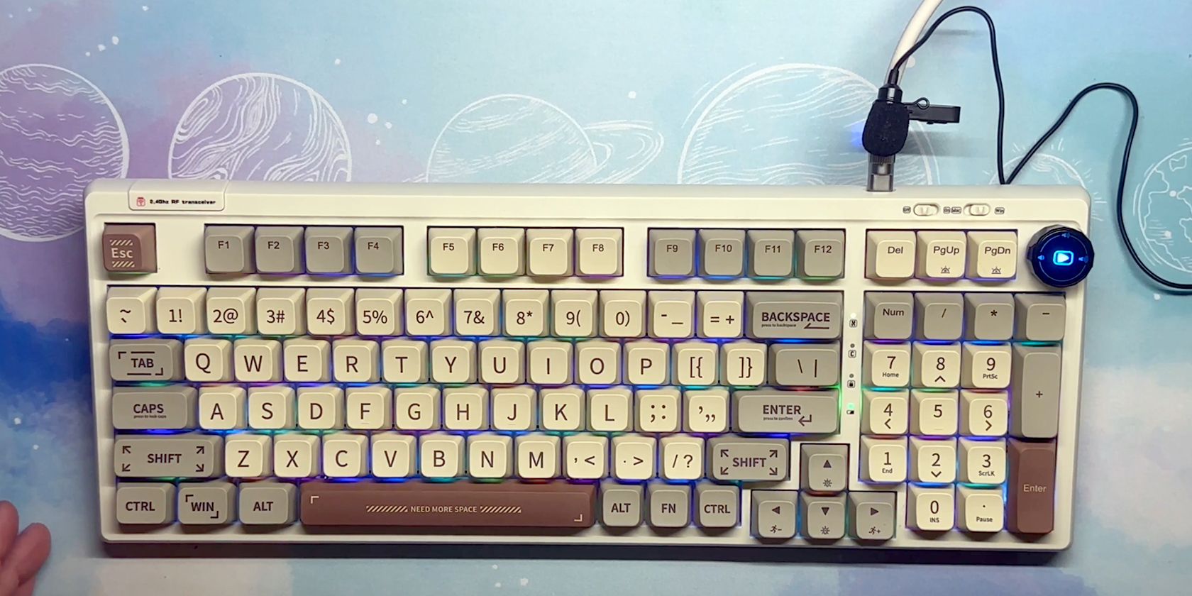 Epomaker RT100 Review: A Quiet and Comfortable Typing Experience