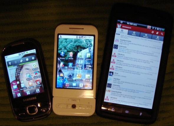 5 Reasons to Choose Android Over iPhone