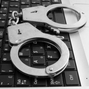Throws Computer Arrested From The Web To Jail: 6 Types of Computer Crimes You Can Get Arrested For