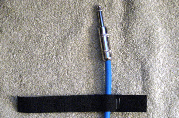 5 Cool Ways To Make a Velcro Mount To Store Electronic Equipment