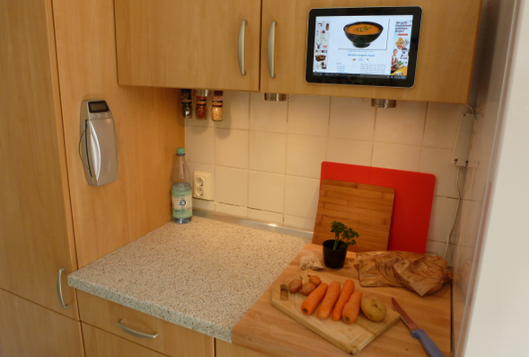 3 Ways to Install a Computer in Your Kitchen