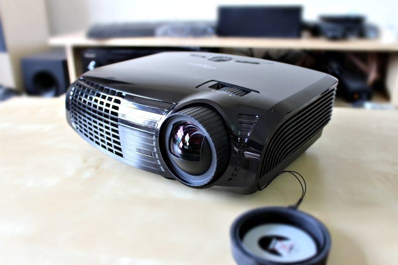Optoma GT750 3D Gaming Projector Review and Giveaway