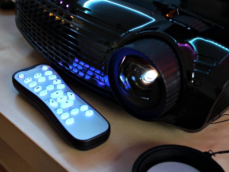Gammatech Projector Optoma GT750 3D Gaming Projector Review and Giveaway