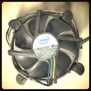 How to Choose and Mount a CPU Fan: Everything You Need To Know