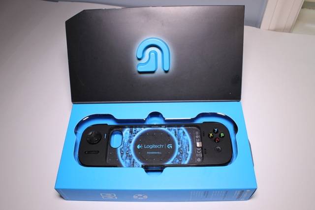 Logitech PowerShell Controller Review And Giveaway