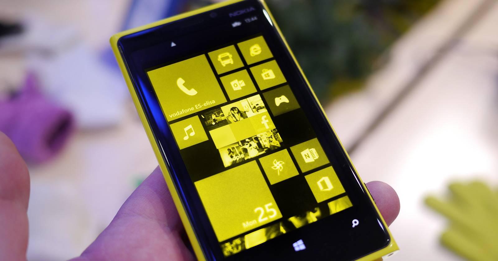 Four Ways To Customize Your Windows Phone