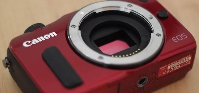 Canon EOS M Mirrorless Camera Review and Giveaway