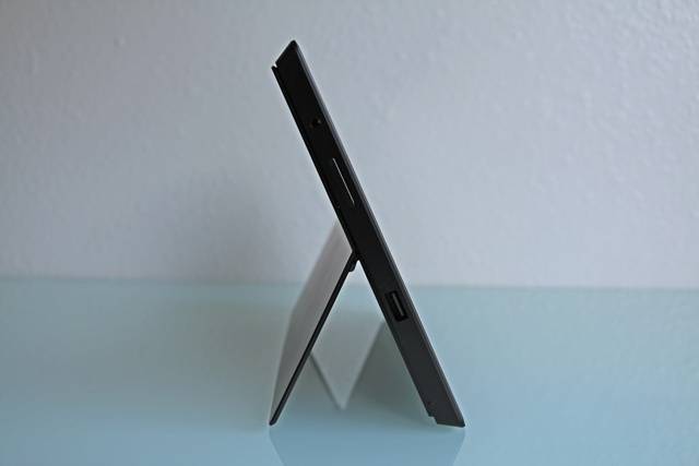 Microsoft Surface Pro 2 Review and Giveaway