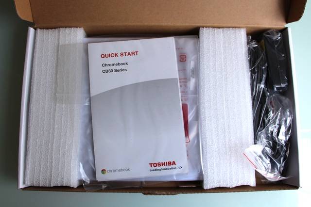 Toshiba CB35-A3120 Chromebook Review and Giveaway