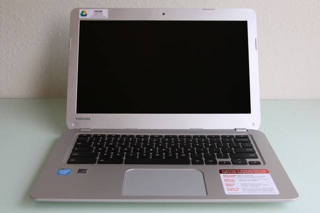 Toshiba CB35-A3120 Chromebook Review and Giveaway