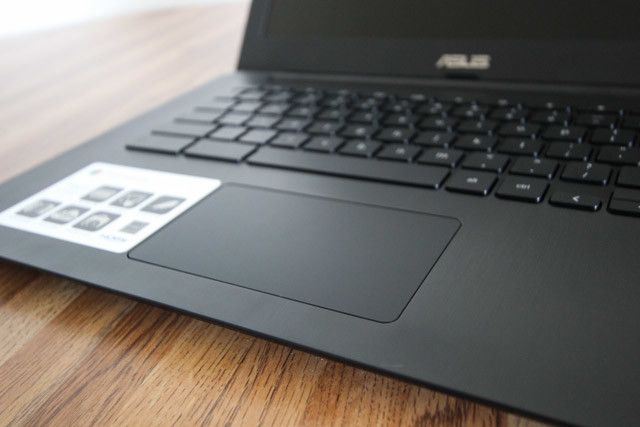 Asus Chromebook C300 Review and Giveaway