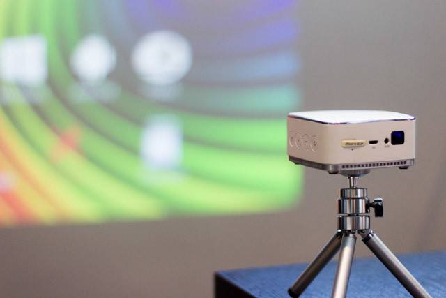 iDea Pico Portable Wireless Projector Review and Giveaway