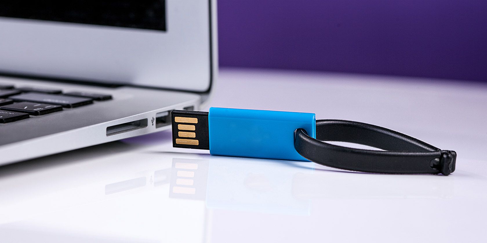 usb-flash-drive.jpg