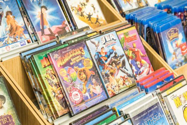 Where to Score Cheap Movie Rentals and Discounts: The 5 Best Options
