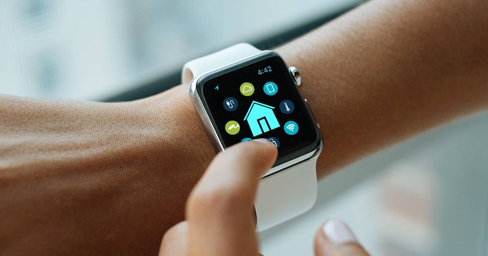 Awesome Ways to Automate Home and Life With Your Smartwatch