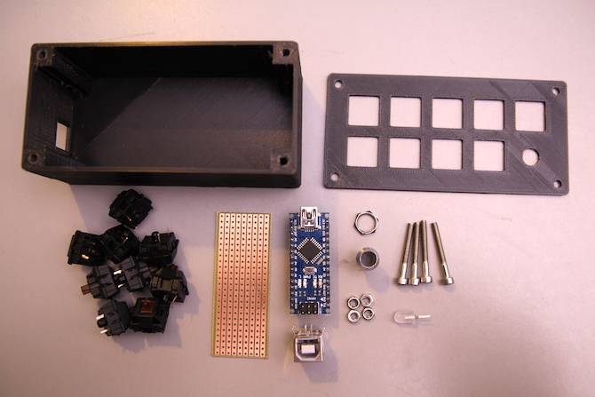 Make Your Own Custom Shortcut Buttons With an Arduino