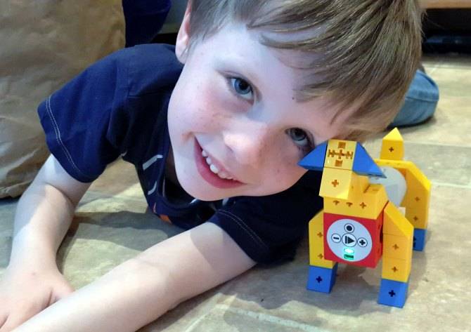 Learning Robotics for Kids: Tinkerbots Review