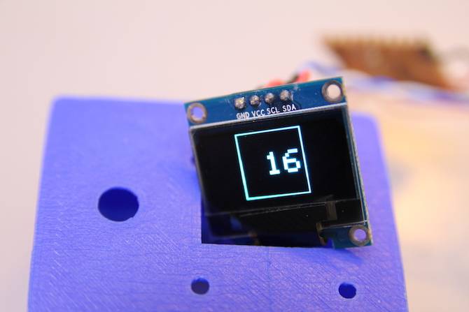 Roll in Style With This DIY Electronic D20 Die