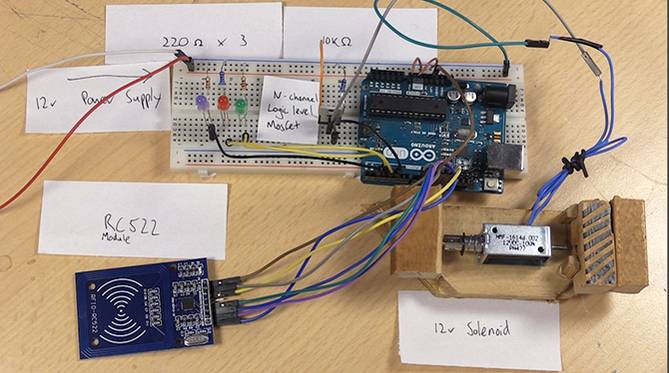 DIY Smart Lock with Arduino and RFID