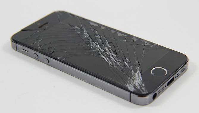 7 Smartphone Repair Myths Debunked