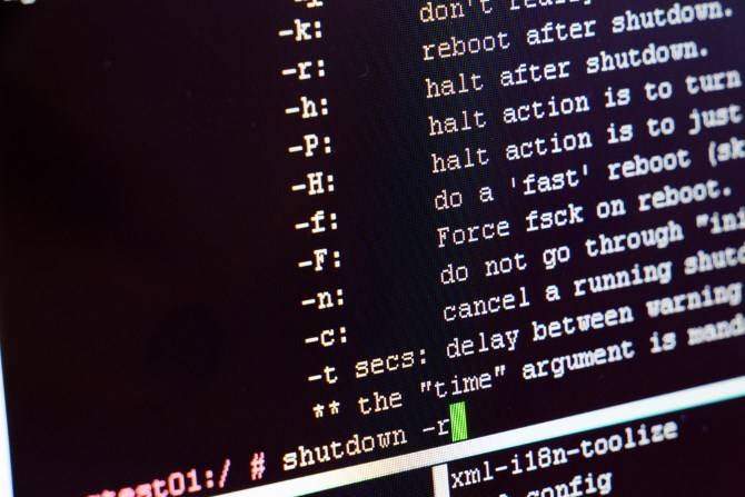 5 Ways to Shut Down Your Linux Computer From the Command Line