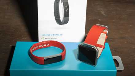 Fit Com Fitbit is finally ditching the screen, and that's exactly what fitness ...