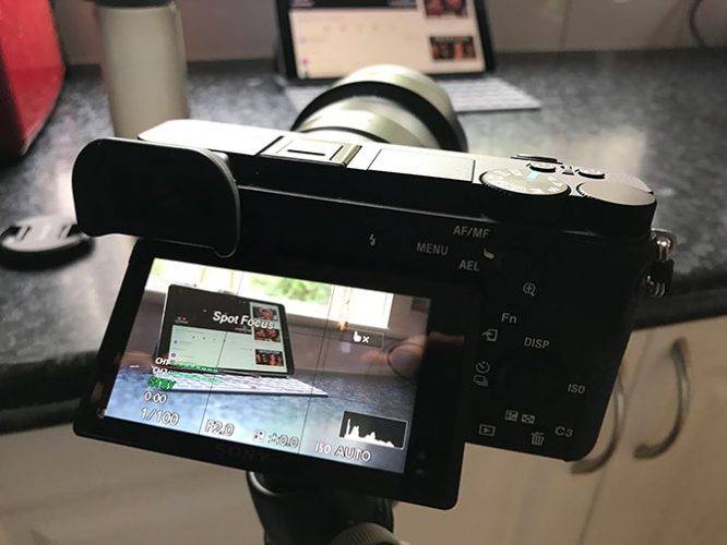 How to Make a YouTube Video: 5 Tips for Beginners