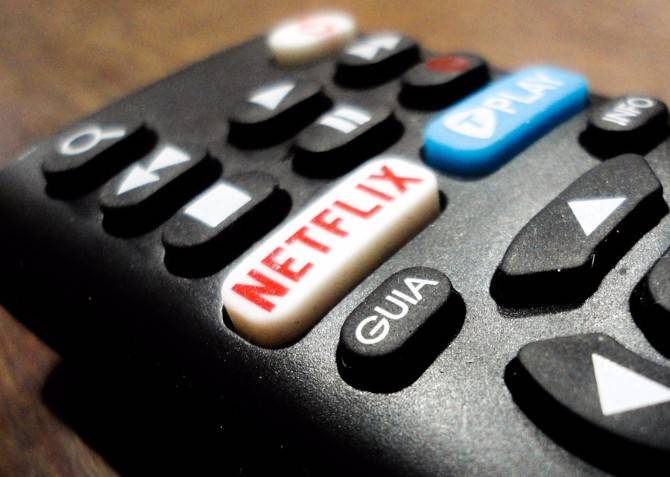 How Does Netflix Make Money?