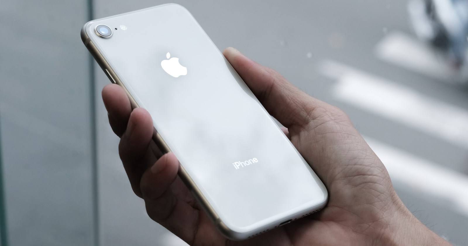 The 3 Best Places to Buy a Used or Refurbished iPhone