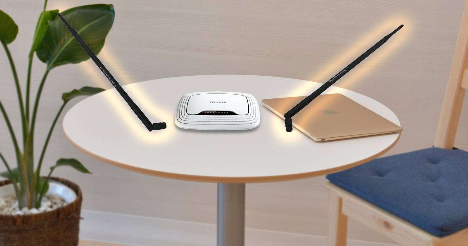 How to Attach a High-Gain Antenna to a Router (And Which One to Buy)