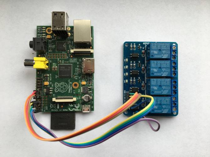How to Automate Your Garage Door With IFTTT and Raspberry Pi