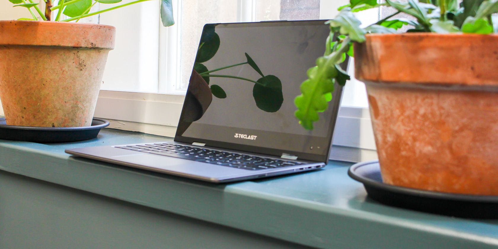 Teclast F5 Review and Giveaway: It's a Laptop, and a Tablet