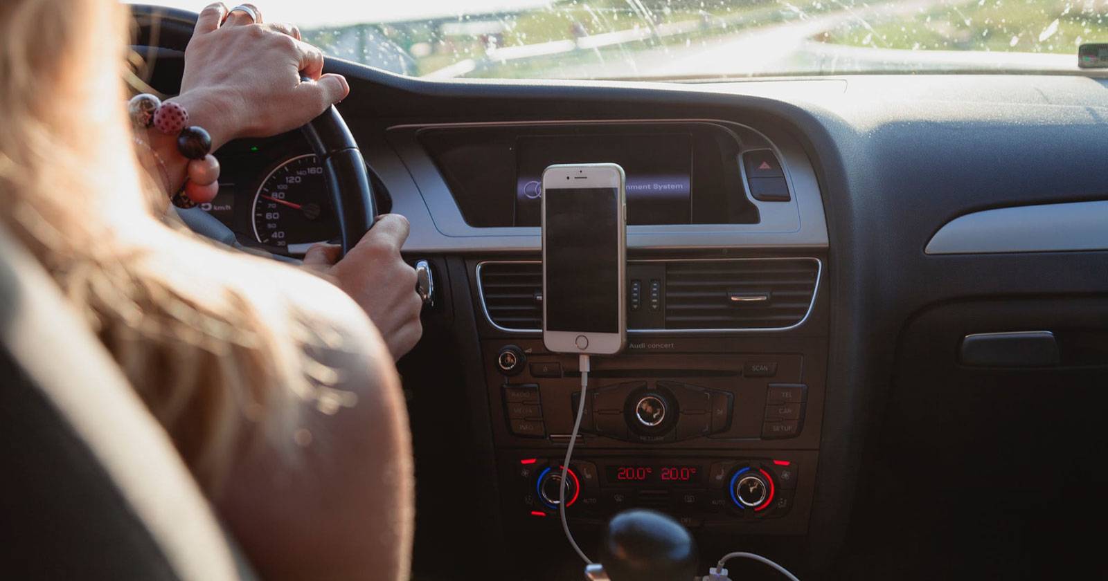 The 7 Best Bluetooth Car Adapters to Connect Your Smartphone