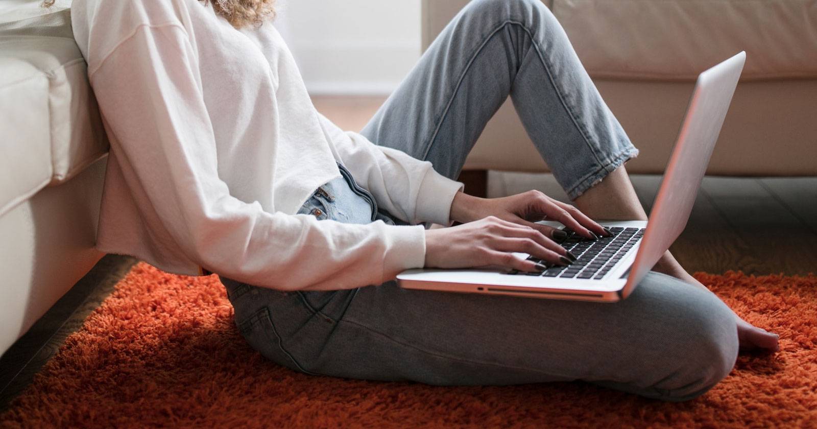 Want to Freelance Online? 8 Key Habits That Are Vital for Success