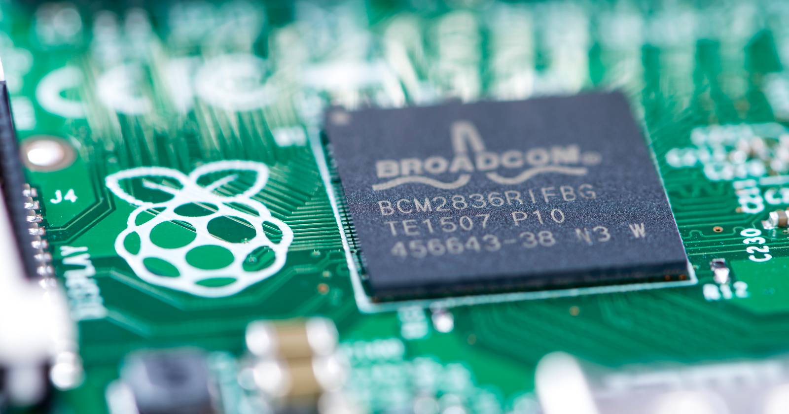Raspberry Pi 3 Can Now Run Windows 10 ARM