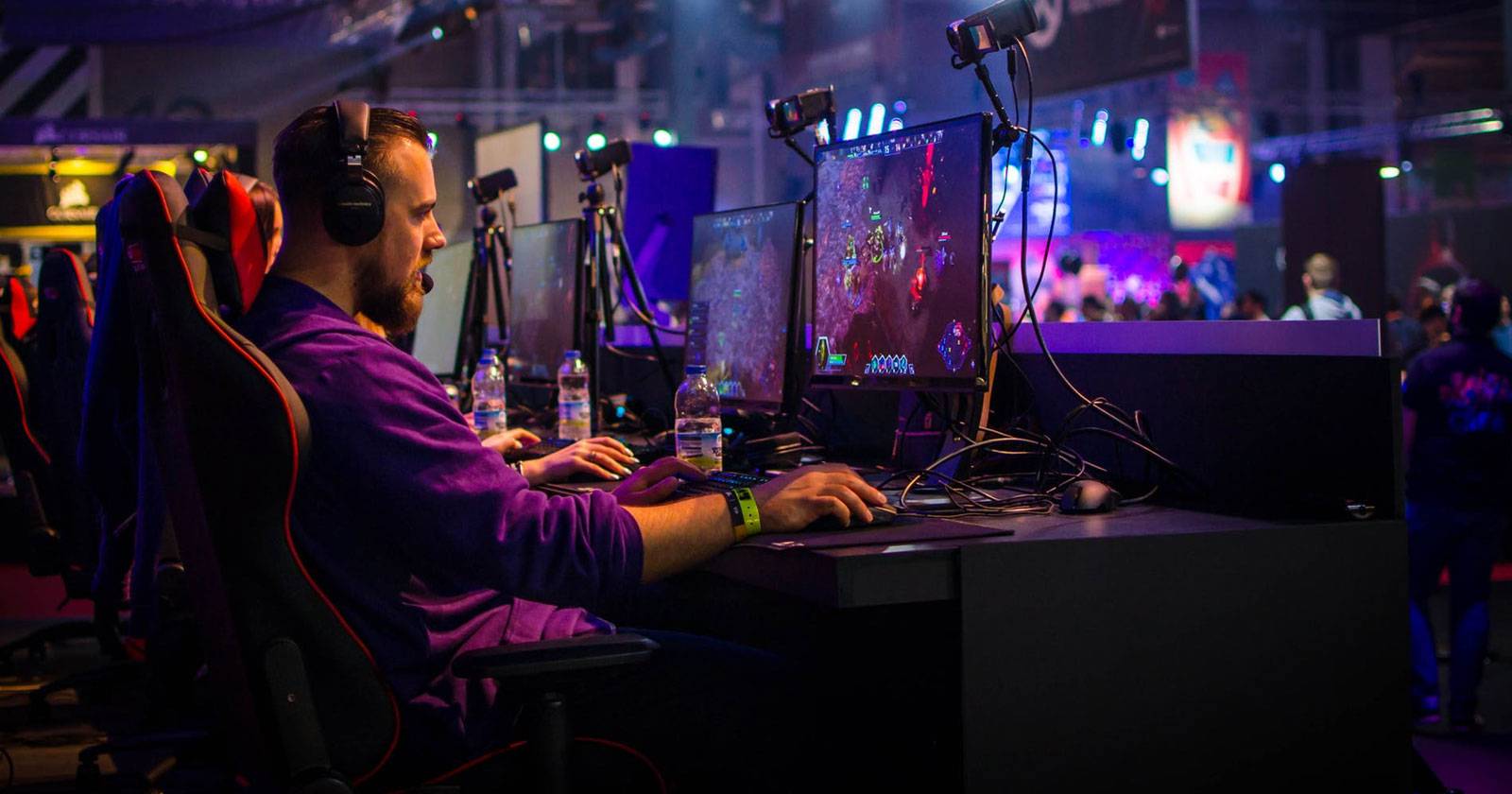 How to Squad Stream Together on Twitch