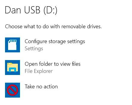How to Use a Flash Drive on Windows 10