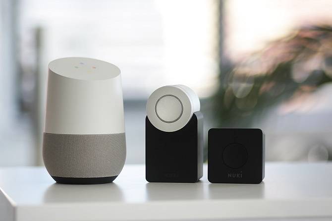 16 Useful Google Home Commands for Mini Games and More