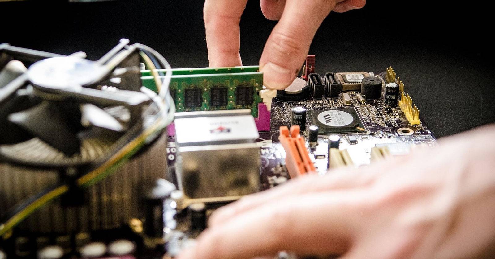 How to Pick the Right Components for Building Your Next PC