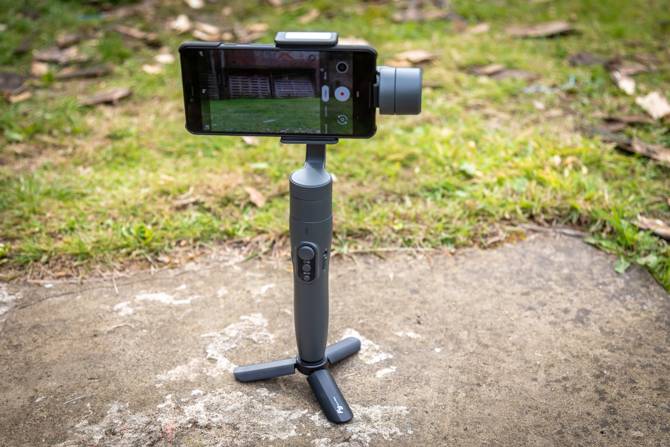 Take Better Smartphone Movies, with the FeiyuTech Vimble2 Gimbal