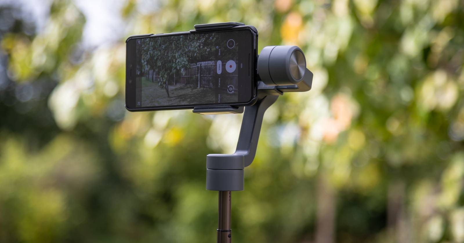 Take Better Smartphone Movies, with the FeiyuTech Vimble2 Gimbal