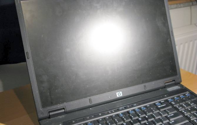 How to Clean a Computer Screen Safely and Easily