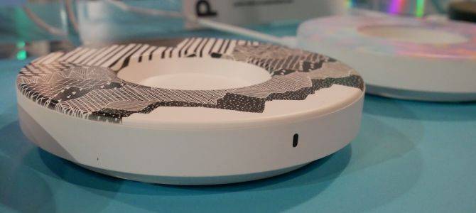 PopSockets PopPower: A Wireless Charging Dock That Works With Your PopGrip