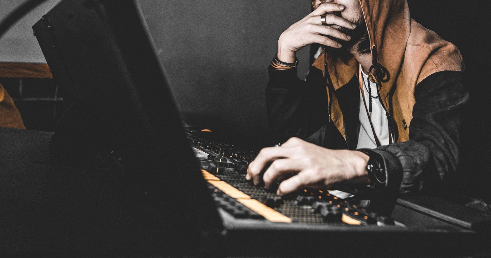 The 5 Best Linux Distros for Artists, Musicians, and Editors