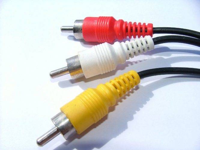 Video Cable Types Explained: Differences Between VGA, DVI, and HDMI Ports