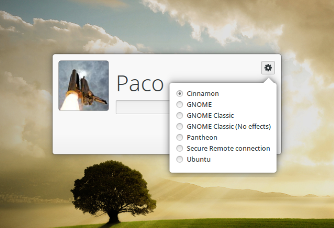 What Is a Linux Display Manager? How to Choose and Set One