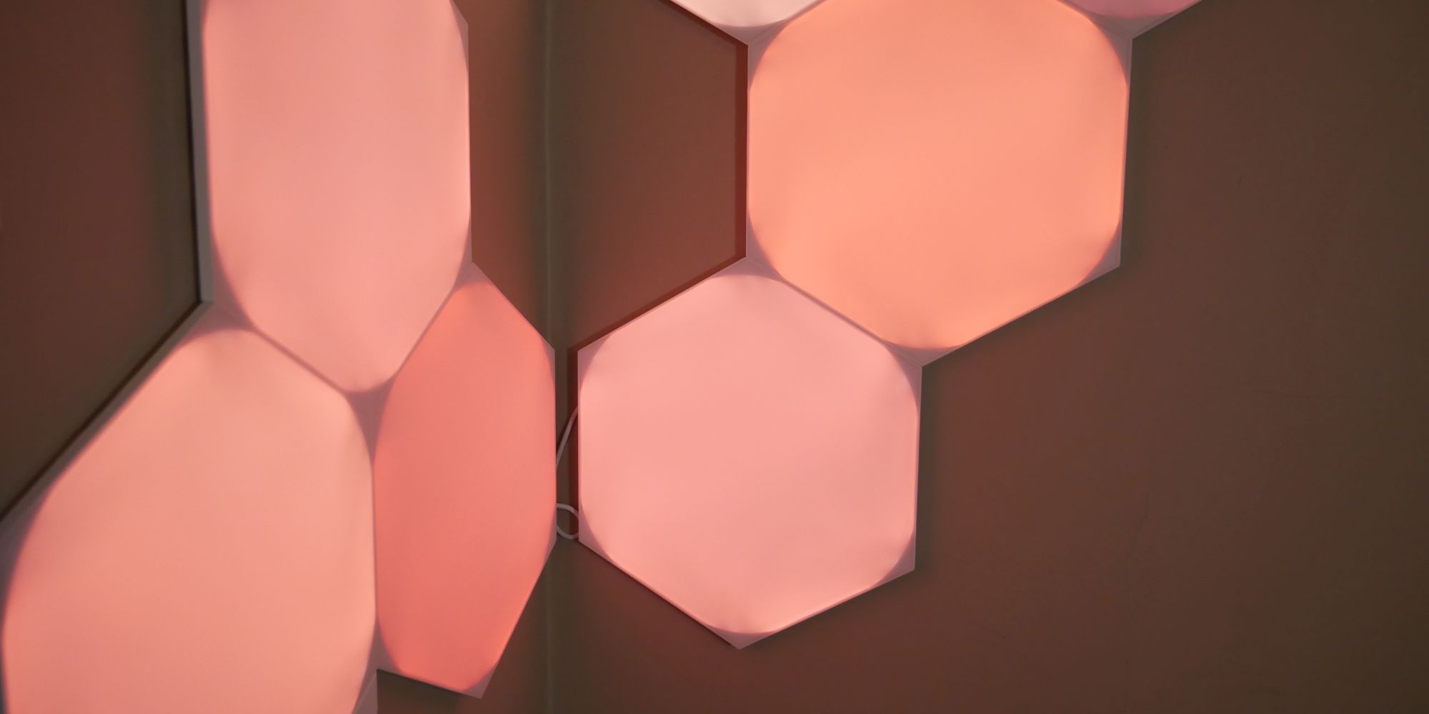 Nanoleaf Shapes Hexagons with flex linkers