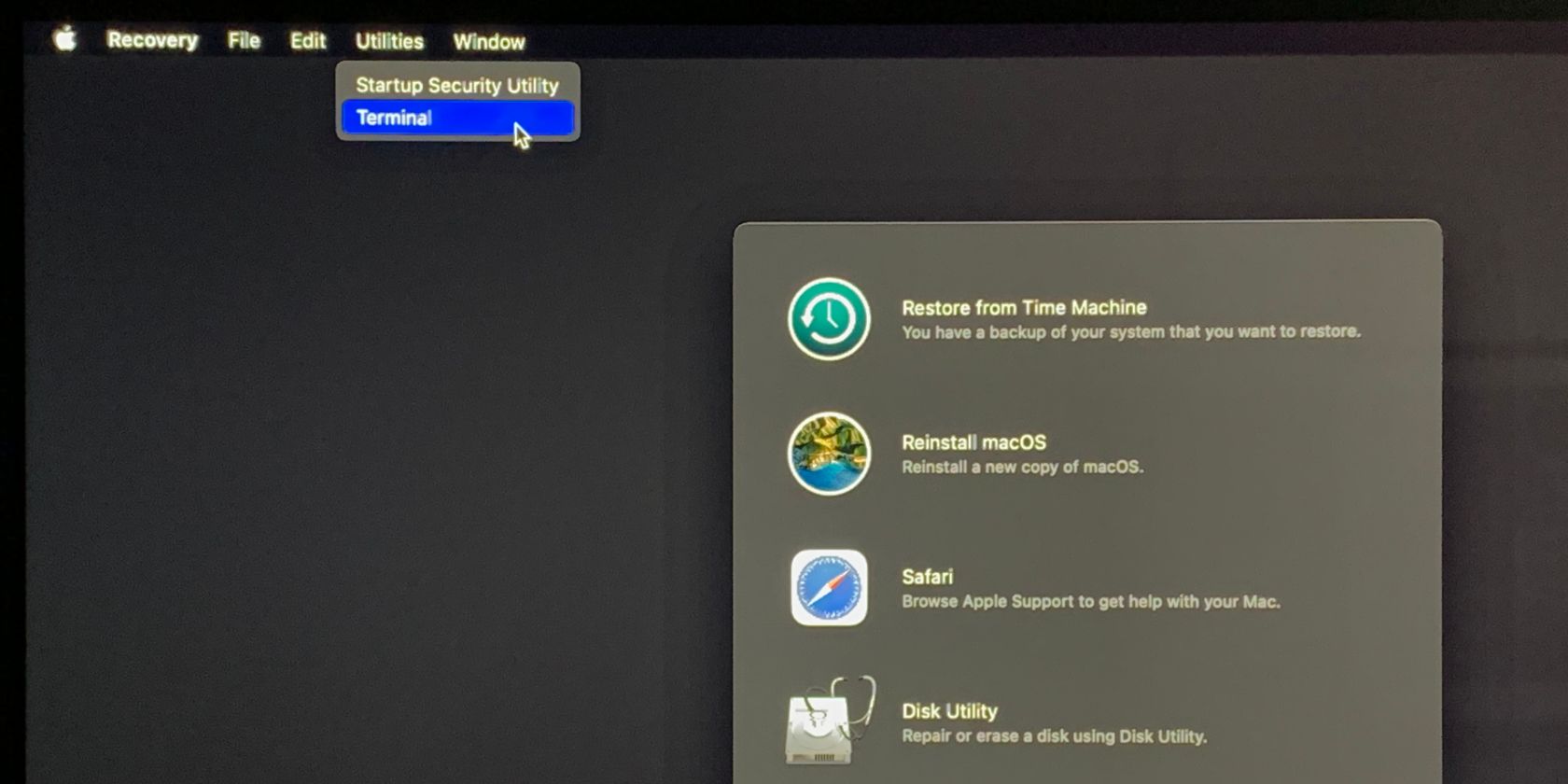 So öffnen Sie das Terminal auf einem Mac - Terminal option in macOS Recovery