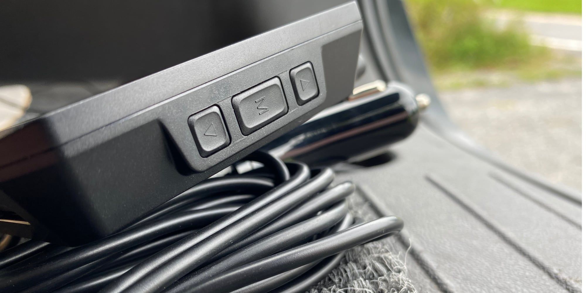 AUTOVOX W7 Backup Camera Don't Throw Out Your RearView Mirror Just Yet