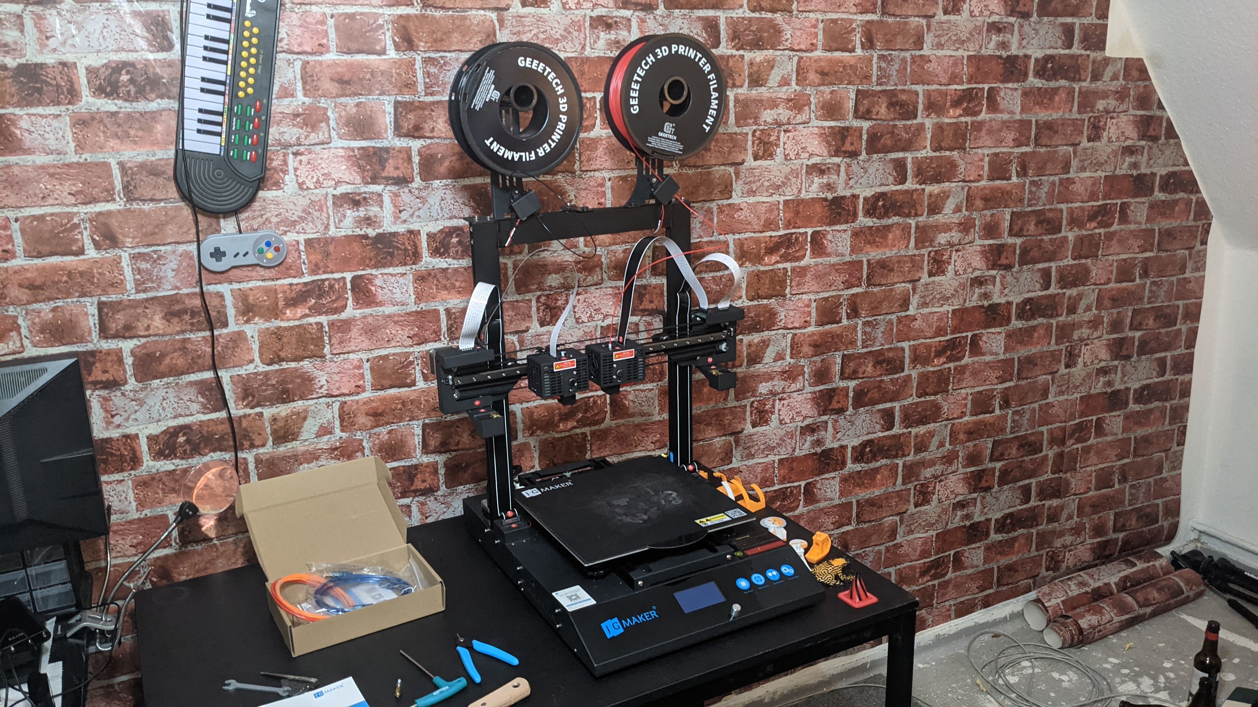 The JGMaker Artist-D: An IDEX Printer for Less Than $600?